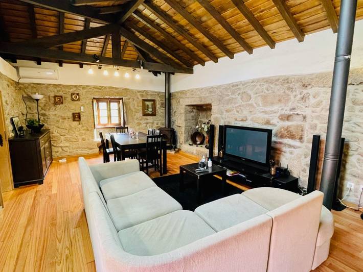 Casa de férias para 4 pessoas, com Varanda e Terraço em Sistelo
