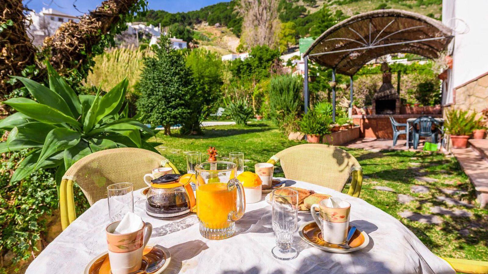 Villa Riillo Casarabonela by Ruralidays in Casarabonela, Sierra de las Nieves