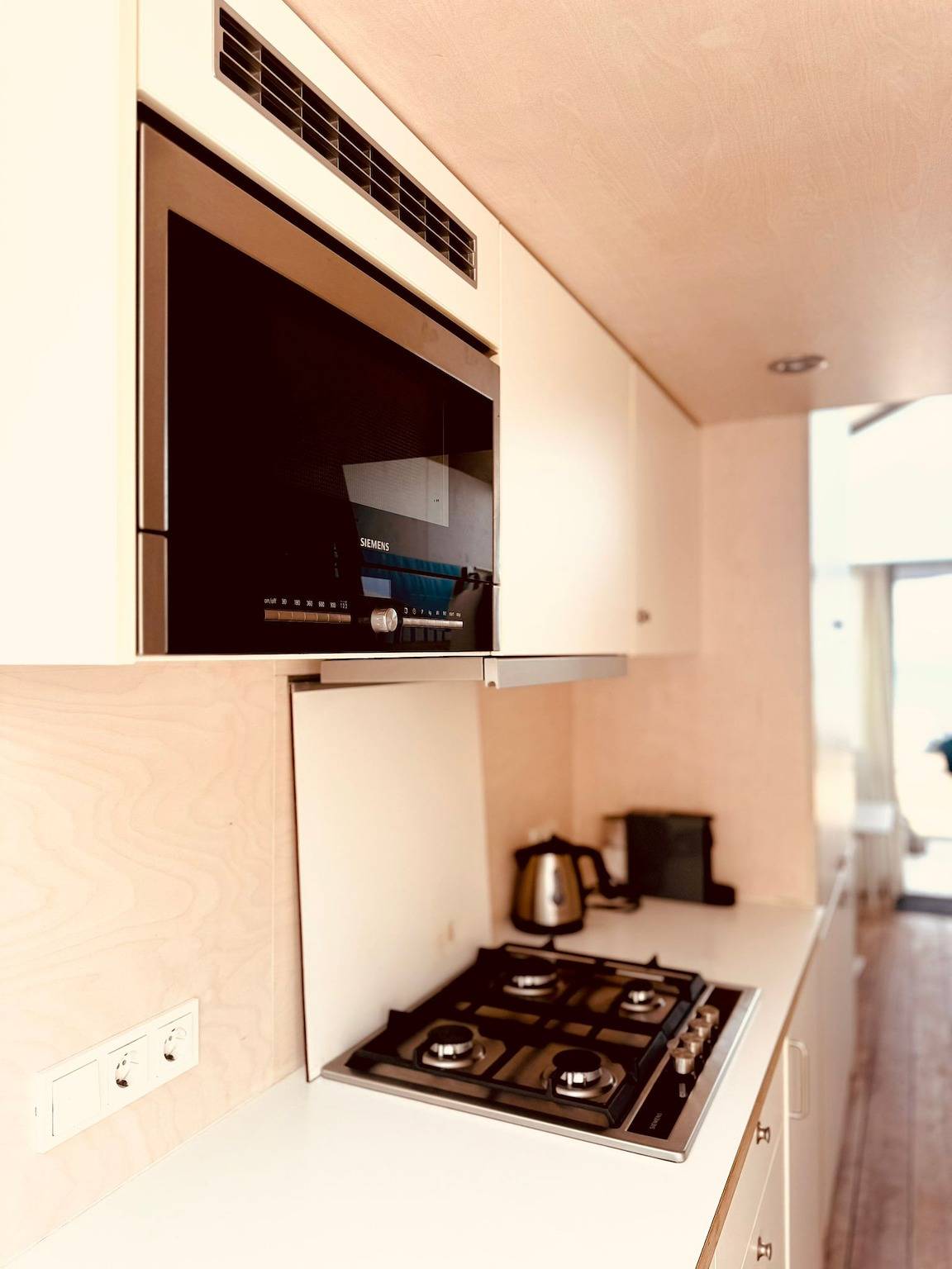 Slaapstrandhuisje óp het strand van Dishoek met zeezicht en terras en plek voor vijf personen I 37 in Vlissingen, Walcheren