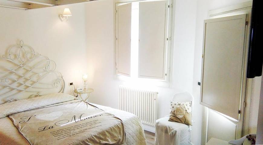 Chambre d’hôte pour 2 personnes, avec balcon à Bologne - 3