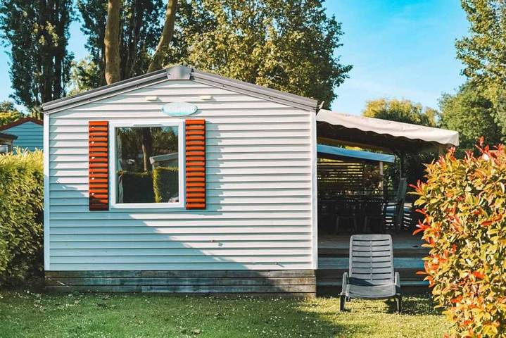 Mobil home pour 6 personnes, avec bassin pour enfant à Surgères - 3