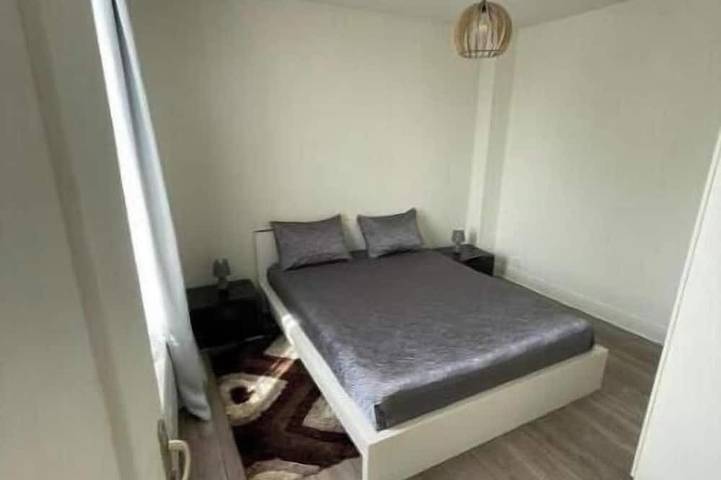 Gîte pour 6 personnes, avec terrasse à Villepinte - 3
