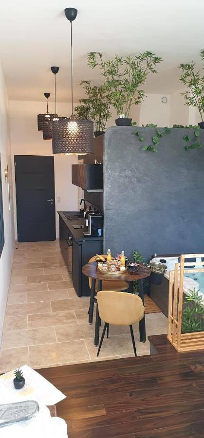 Gîte pour 2 personnes, avec jardin et terrasse à Clapiers - 2