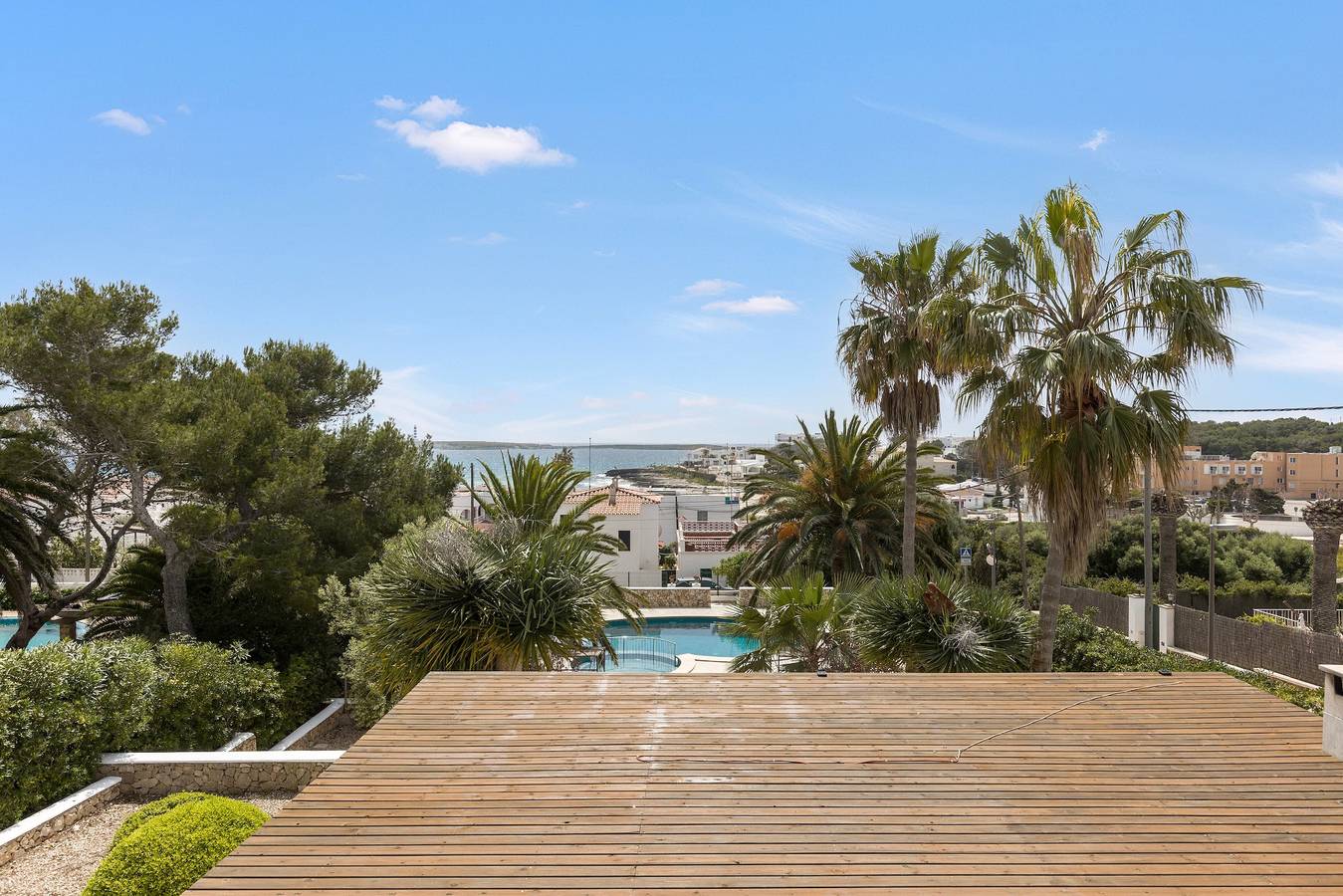 Villa 'Linda' mit Meerblick, Wlan und Klimaanlage in Punta Prima, Sant Lluís