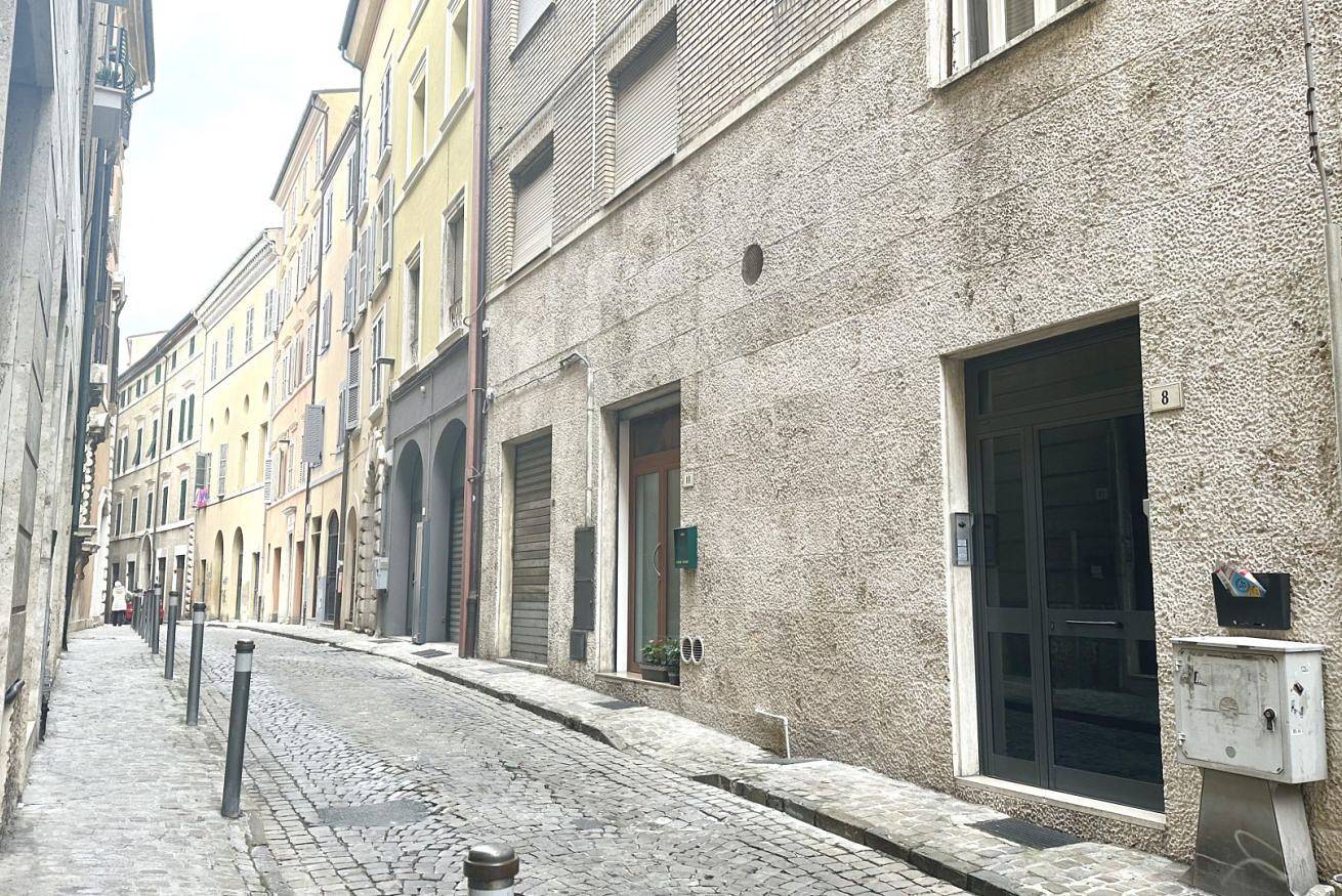 Apartamento entero, A38 - Ancona, comfortable two-room apartment in the historic center in Ancona, Riviera del Conero