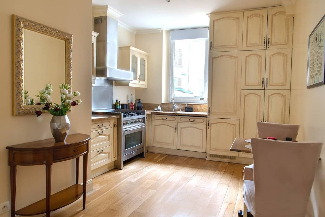 Appartement entier, Appartement de vacances pour 4 personnes in Tour Eiffel, Paris