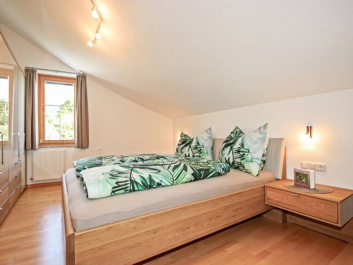 Ferienwohnung für 4 Personen, mit Balkon und Terrasse sowie Ausblick in Fließ - 4