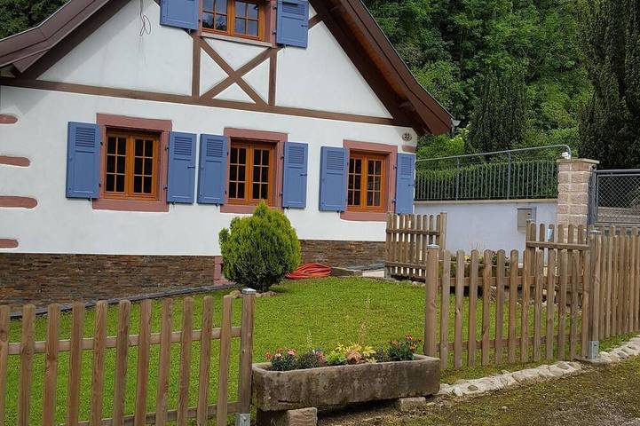 Cottage für 6 Personen, mit Terrasse und Whirlpool - 1