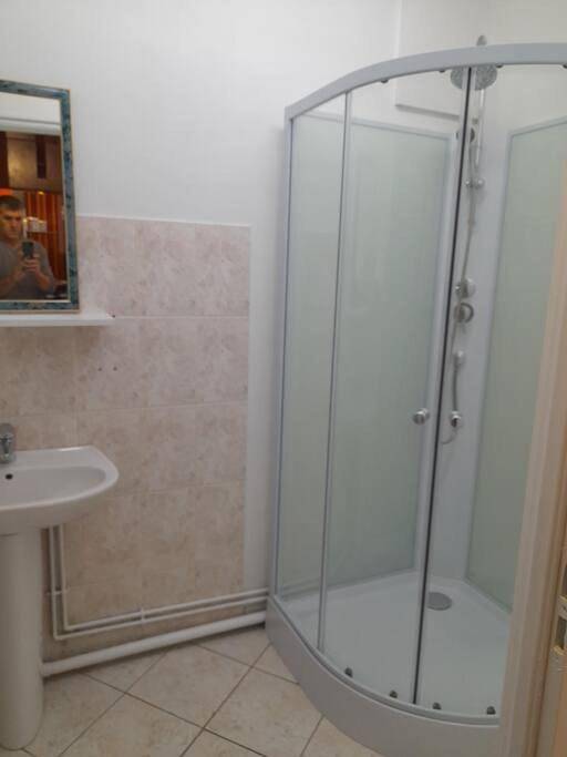 Location de vacances pour 5 personnes, avec vue, animaux acceptés à Montbard - 4