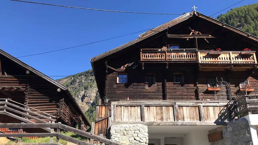 Ferienhaus für 12 Personen, mit Balkon