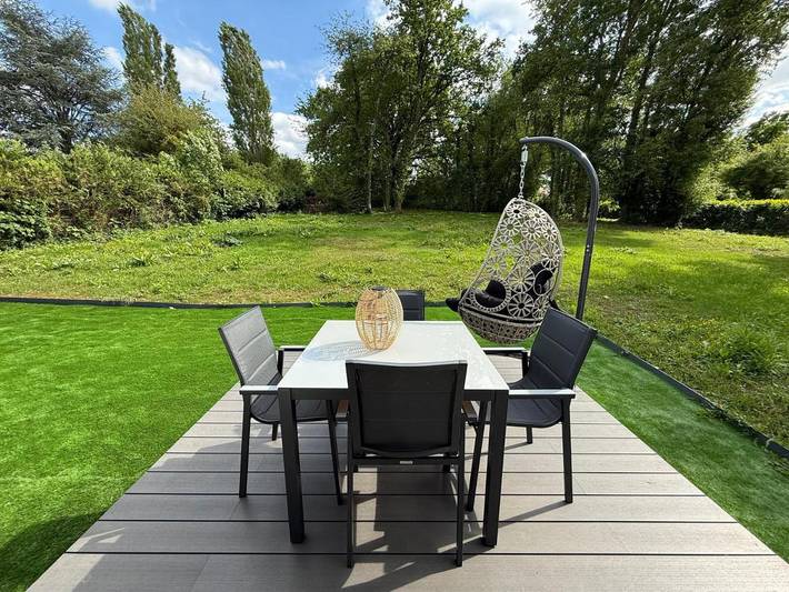 Apartamento de vacaciones para 4 personas, con vistas además de jardín y terraza - 1