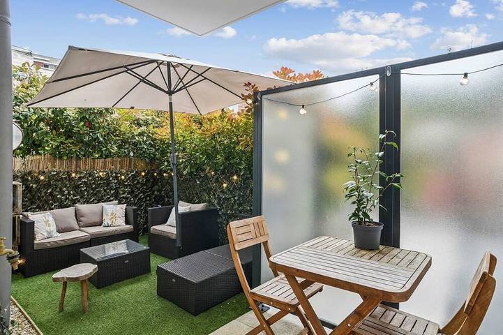 Appartement de vacances pour 4 personnes, avec jardin à Suresnes