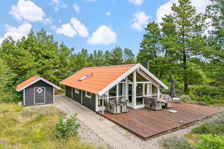 Villa für 4 Personen, mit Sauna und Balkon/Terrasse sowie Whirlpool