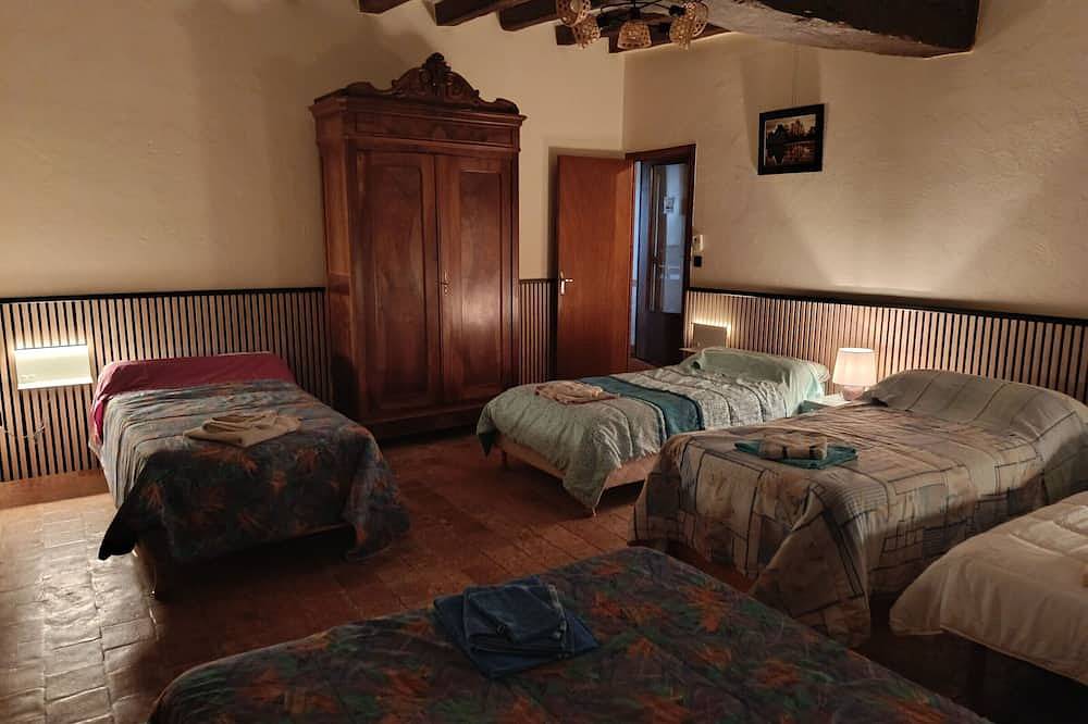 Casa independiente con jardín, cerca de actividades y lago, Mareil-sur-Loir, Francia in Mareil-sur-Loir, Sarthe