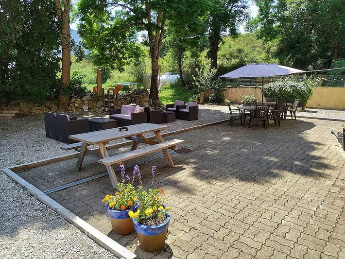 Location de vacances pour 25 personnes, avec terrasse et balcon/terrasse à Camurac - 3