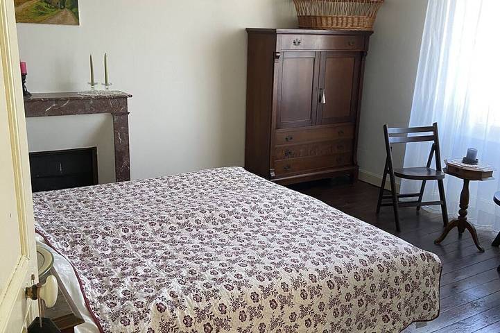 Location de vacances pour 11 personnes, avec sauna et jardin, animaux acceptés à Mailhac-sur-Benaize - 2