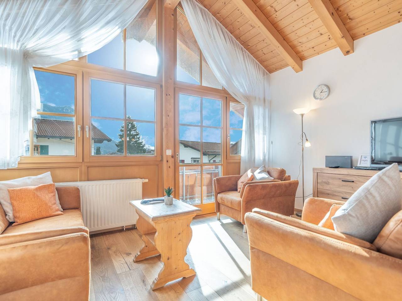 Ganze Ferienwohnung, Grüntenblick - Ferienwohnung mit Bergblick, Parkplatz und Sauna in Grünten, Rettenberg