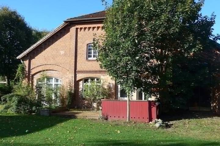 Ferienwohnung für 6 Personen, mit Garten und Sauna, mit Haustier in Hoppenrade