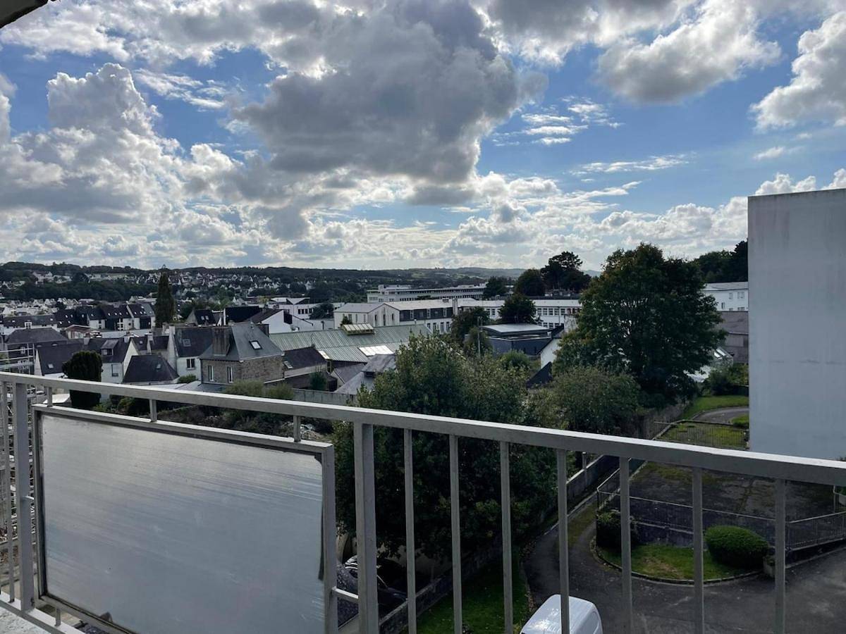 Appartement entier, One-Bedroom Apartment in Landerneau, Région de Brest