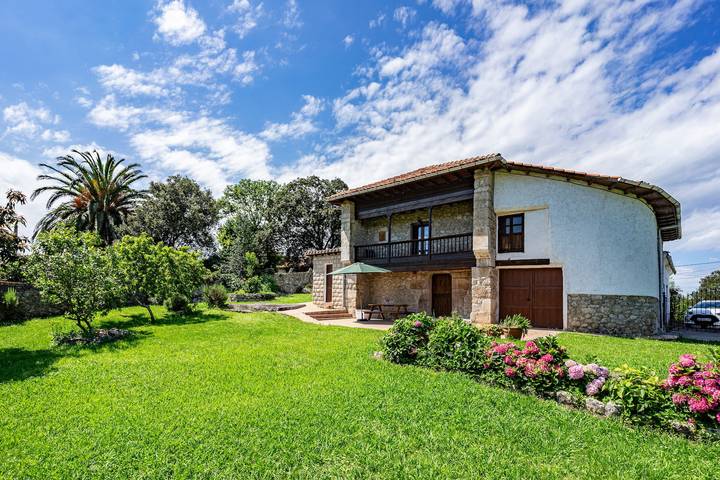 Chalet para 6 personas, con Balcón y Jardín en Asturias