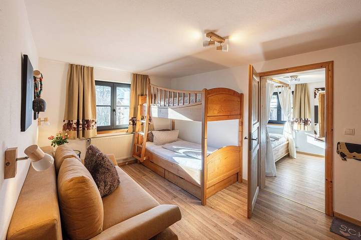 Ferienwohnung für 5 Personen, mit Balkon und Garten in Langenwang - 2