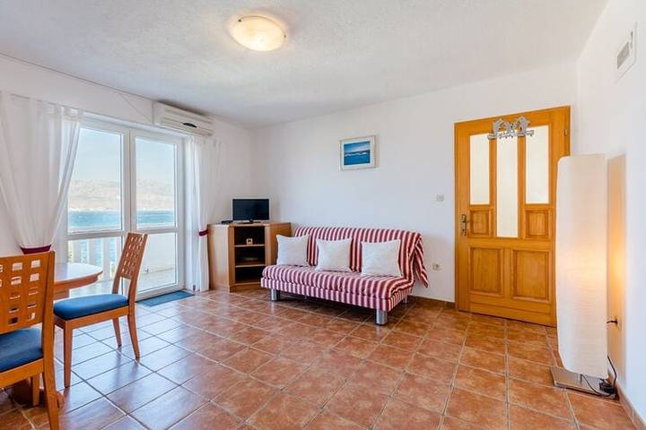 Gîte pour 4 personnes, avec balcon et jardin à Supetar - 3