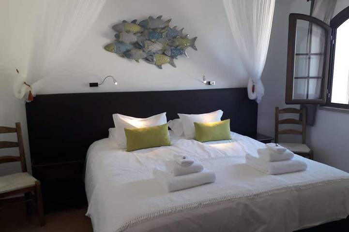 Ganze Wohnung, Monte-Bougainvillea Ferienwohnungen im zentralen Algarve -Lirios- in Conceição e Estoi, Faro Distrikt