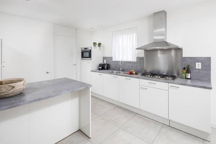 Nieuwvliet-Bad — 10-person Villa in Nieuwvliet, Zeeuwse Kust