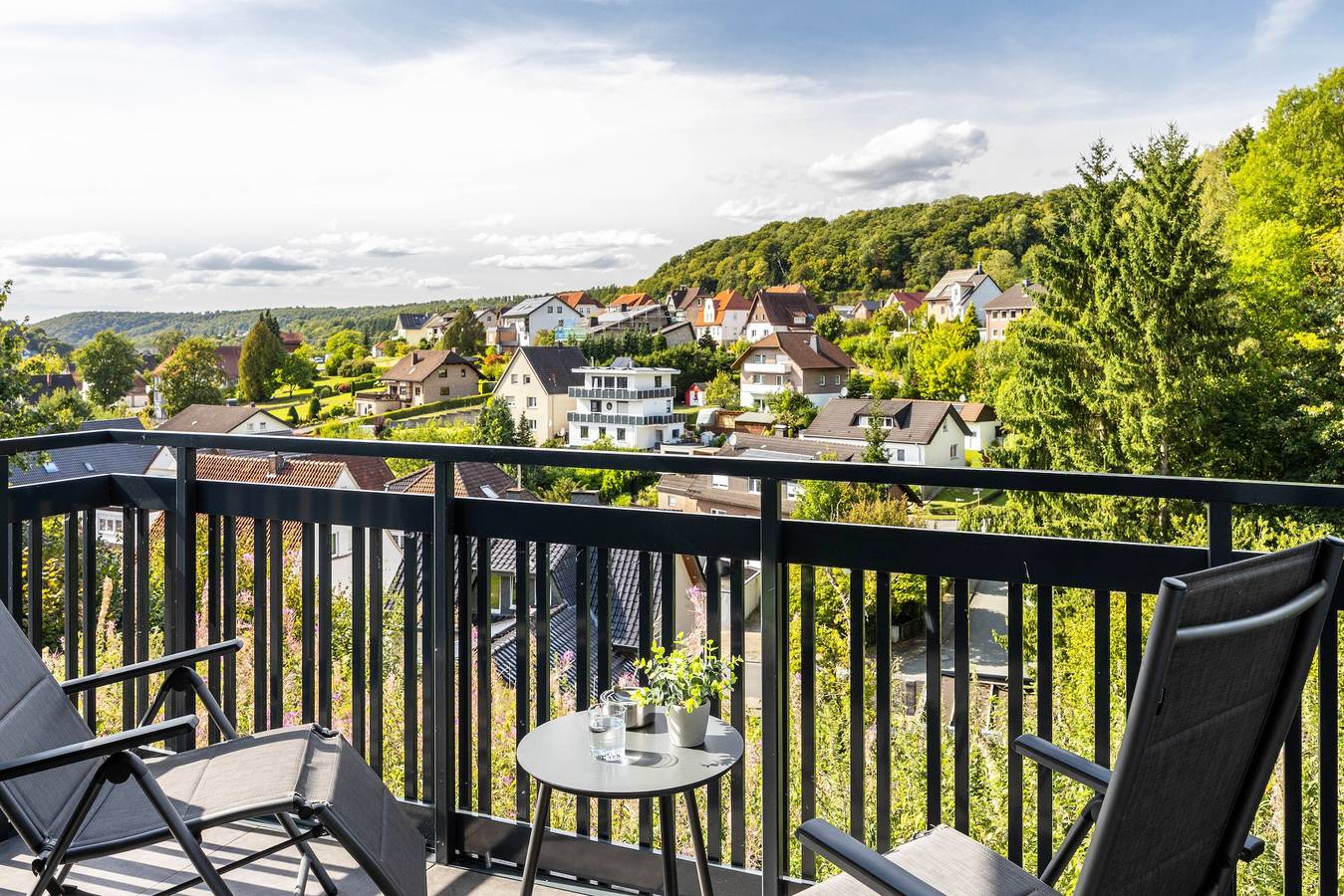 Ganze Wohnung, Ferienwohnung "Egge Resort 7d" mit Balkon, Whirpool und Sauna mit Viaduktblick in Altenbeken, Teutoburger Wald