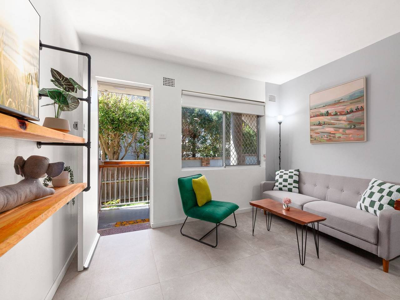 Entire apartment, Easy Beach Access from Tranquil Retreat in Sydney, New South Wales