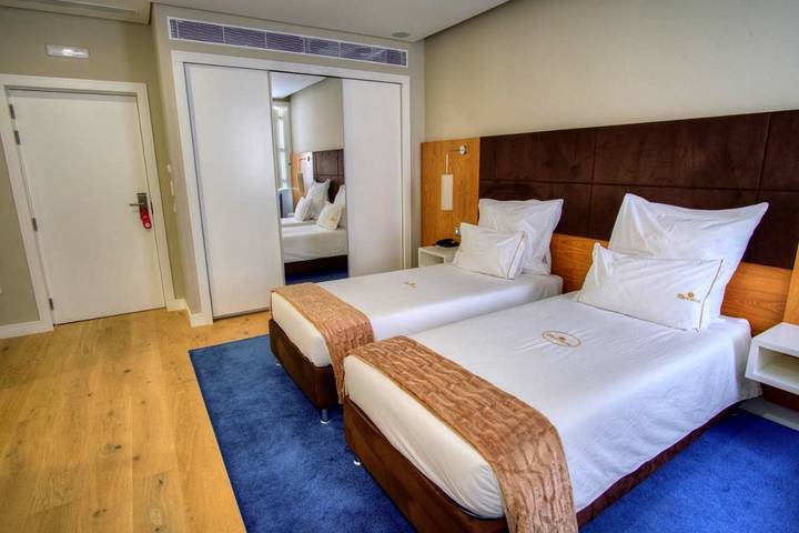 Hôtel pour 2 personnes, avec terrasse et jardin dans Ponte da Barca - 3