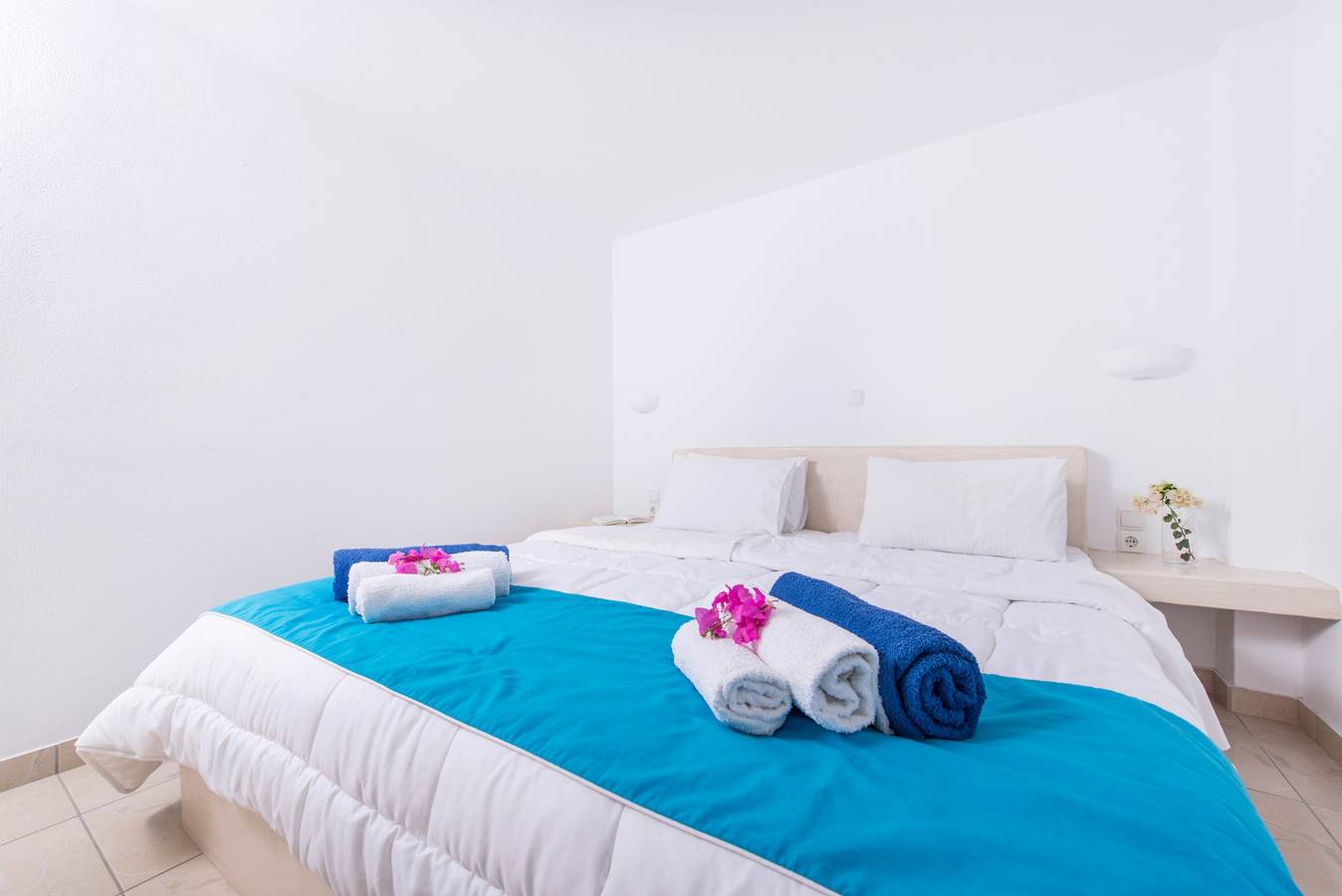 Studio entier, Studio in a Hotel - Stay2 - Blackbeach - Breakfast in Agios Georgios (Santorin), Santorin
