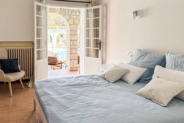 Cozy home in Saint-Vallier-De-Thiey in Saint-Vallier-de-Thiey, Cannes und Umgebung