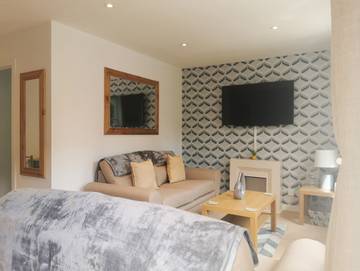 Log Cabin for 2 People in Berwick-upon-Tweed, Northumberland Coast, Photo 1