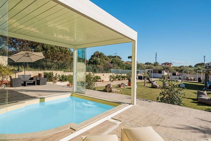 Ferienhaus für 11 Personen, mit Balkon und Garten sowie Pool