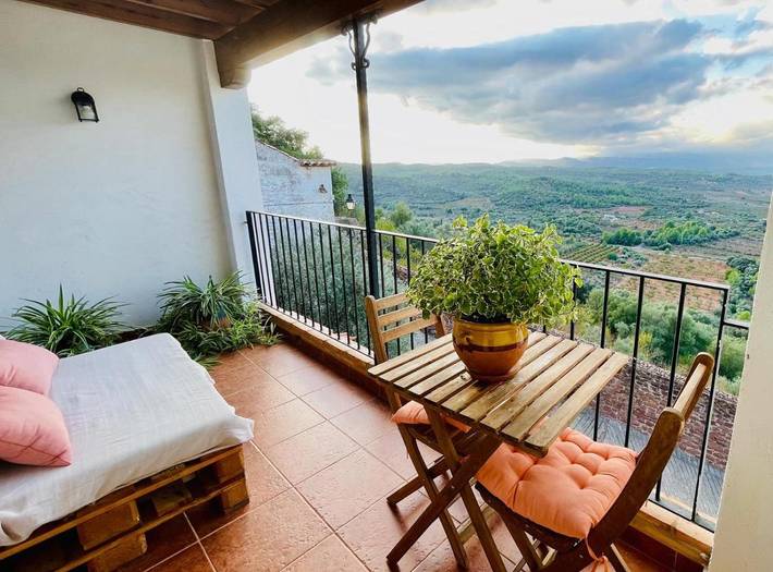 Apartamento para 6 personas, con Balcón además de Terraza y Vistas en Villafamés