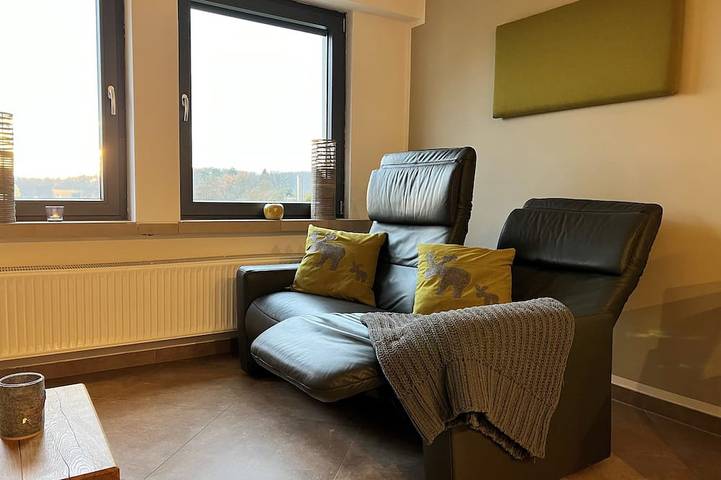 Ganze Wohnung, Ruhige, schöne, moderne und nett eingerichtete Ferienwohnung mit eigenem Zugang in Langscheid (Sorpesee), Sundern