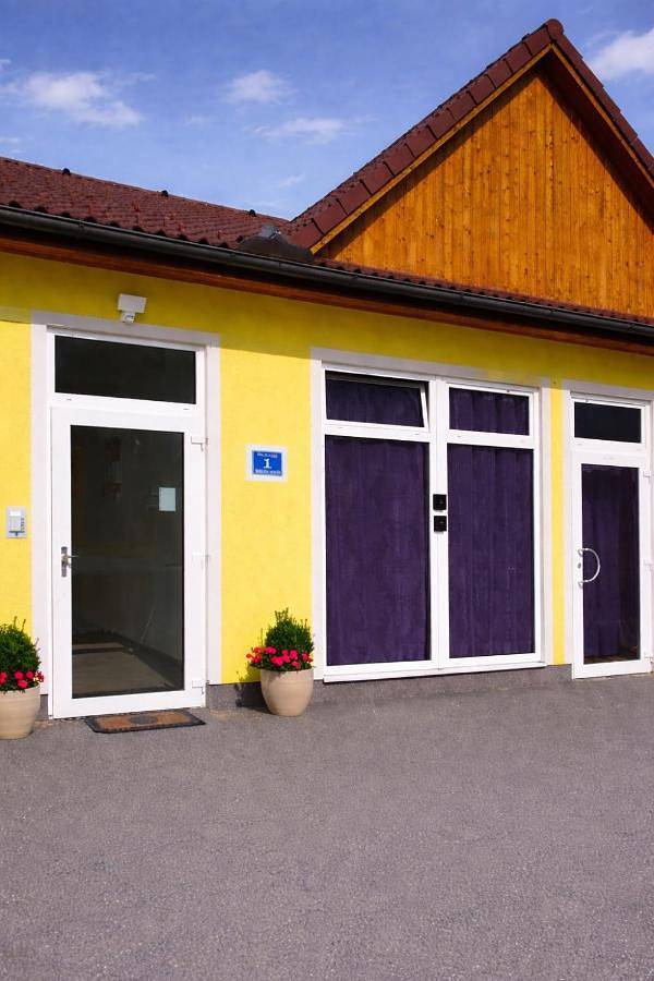 Ferienwohnung für 3 Personen, mit Terrasse