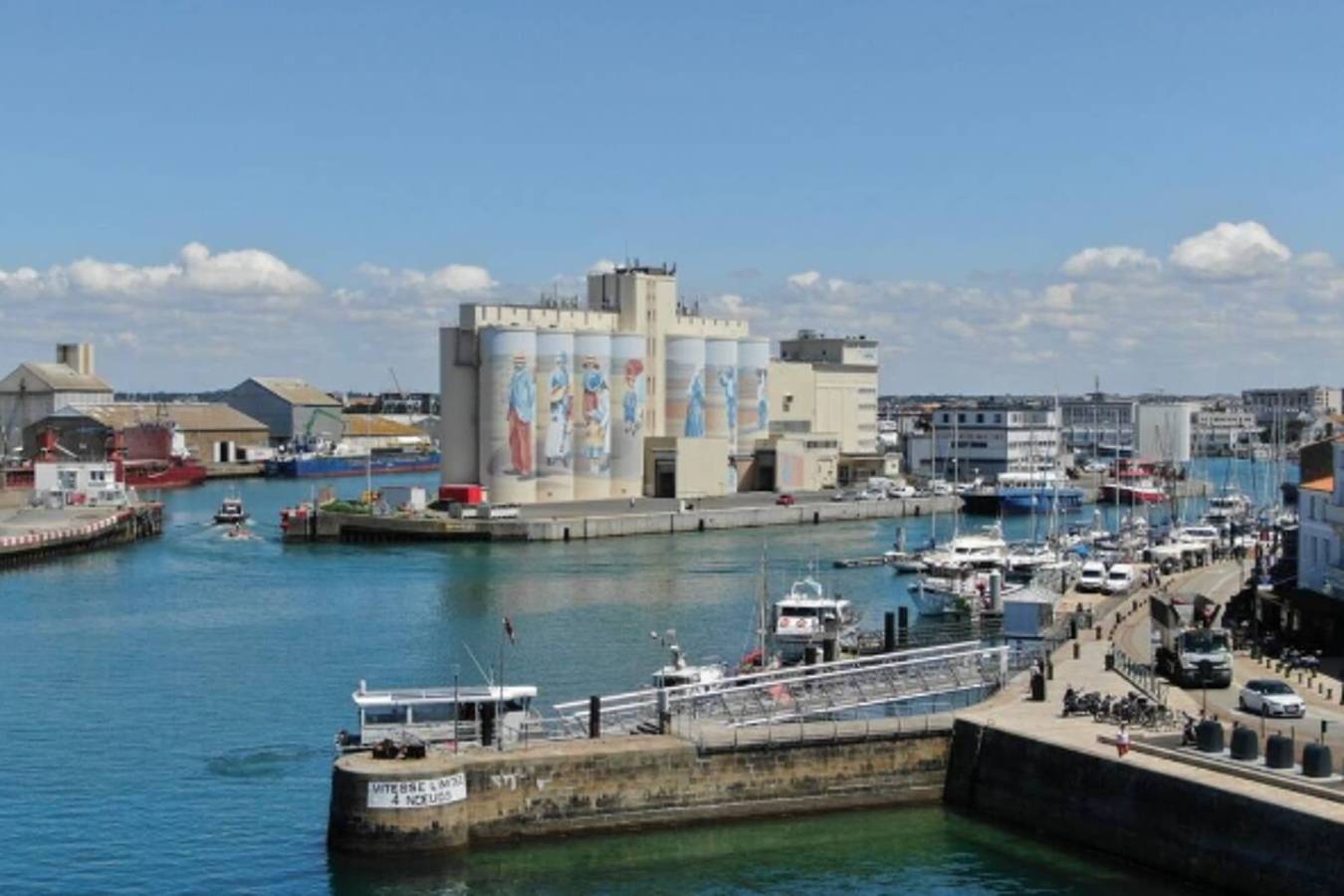 Entire apartment, Loving cocoon with furnished balcony in Les Sables-d'Olonne, Vendée