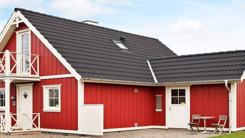 Ferieudlejning for 9 personer, med terrasse og jacuzzi samt sauna i Middelfart