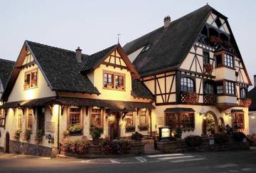 Hôtel pour 2 personnes, avec piscine et sauna ainsi que jacuzzi et jardin à Ottrott
