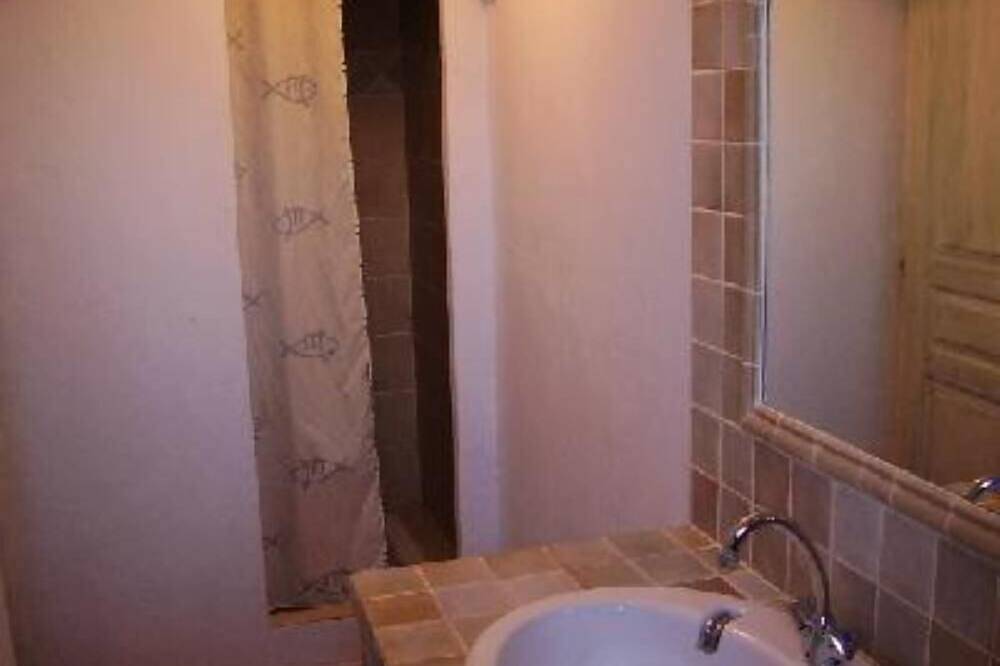 Maison avec jardin, entre mer et montagne in Cagnano, Cap Corse