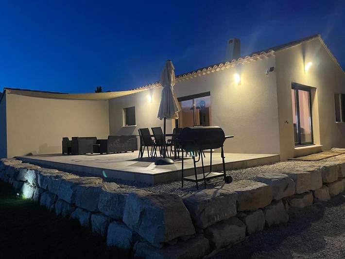 Ferienhaus für 4 Personen, mit Garten und Ausblick in Bédoin - 2