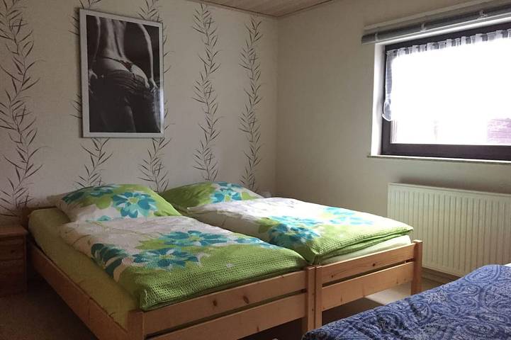 Ferienwohnung für 3 Personen, mit Garten in Gelenau (Erzgebirge) - 2