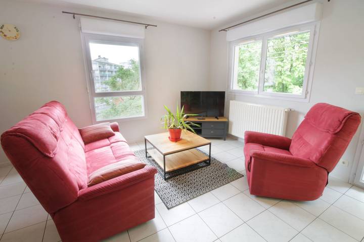 Gîte pour 4 personnes, avec terrasse à Chambéry - 2