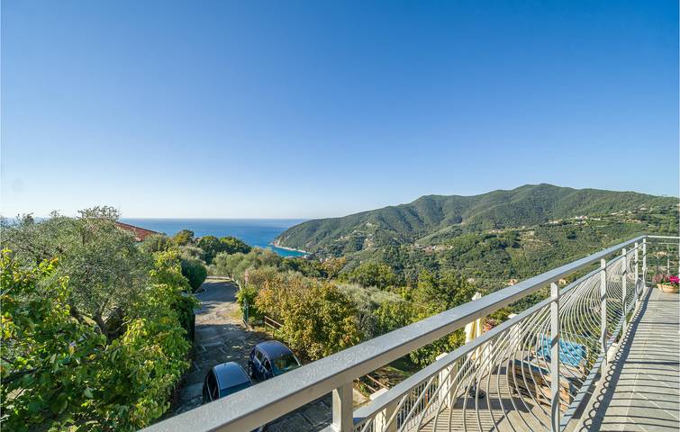 Ferienhaus für 8 Personen, mit Garten und Terrasse in Moneglia - 3
