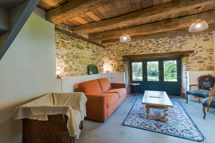 Ferienhaus für 6 Personen mit Terrasse in Brivezac, Brive-la-Gaillarde und Umgebung