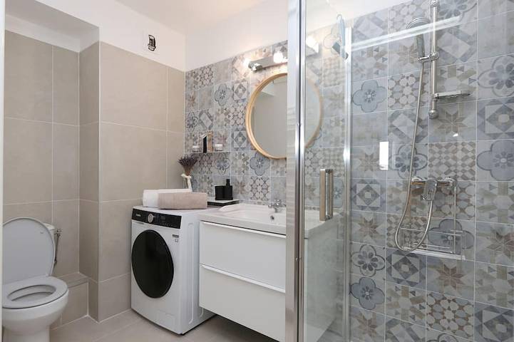 Gîte pour 2 personnes, avec piscine et balcon dans Port Santa-Lucia - 4