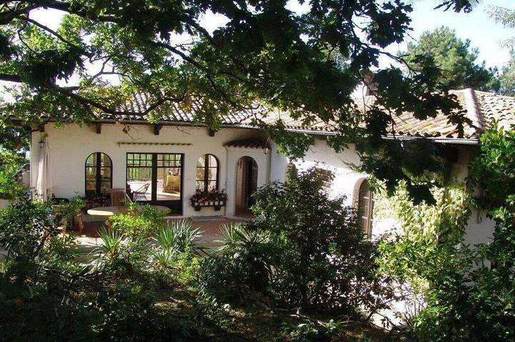 Villa für 9 Personen, mit Terrasse und Garten, mit Haustier - 1