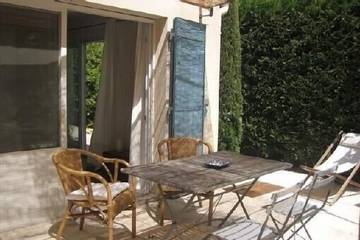 Maison de vacances pour 2 personnes, avec terrasse et jardin, animaux acceptés dans les Bouches-du-Rhône